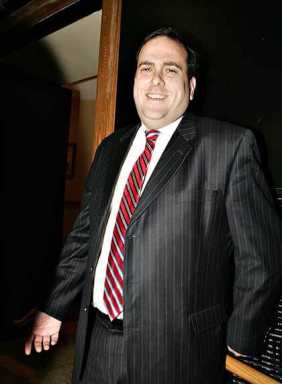 Schumer backs Simanowitz in race for 27th Assembly seat