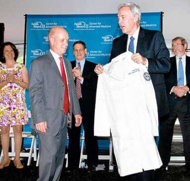 Olympian speaks to cancer survivors at North Shore