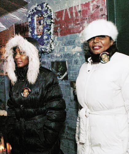 Bell civil suit waits for NYPD