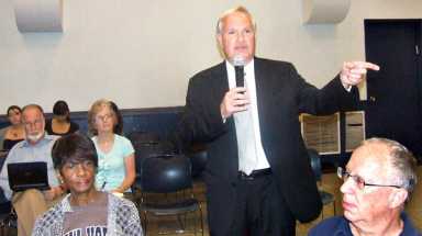 CB 8 approves new gym at Mary Louis