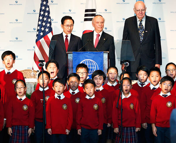 Northeast Queens choir welcomes president of South Korea