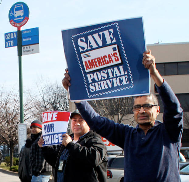 Pols save College Point postal facility from ax, for now