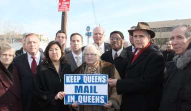 Pols rally against College Point USPS closure