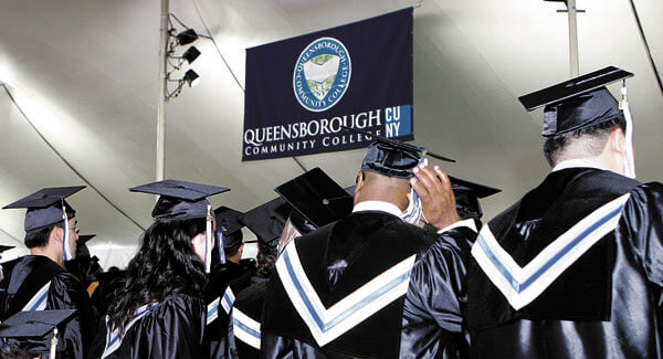 Two-year city colleges  not up to par: Report