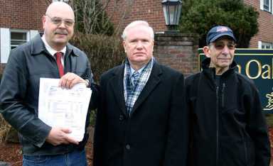 Queens co-ops and condos want city to pay for sidewalk repairs