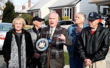 Avella calls on city to fix broken curbs