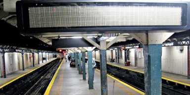 MTA study reveals straphangers approve of subways, but not LIRR