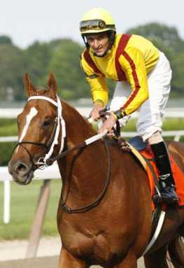 Red Rocks shocks Curlin at Belmont