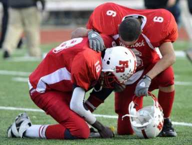 Questionable play call dooms Far Rockaway in OT