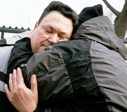 Apartment fire guts 4 floors in Kew Gardens