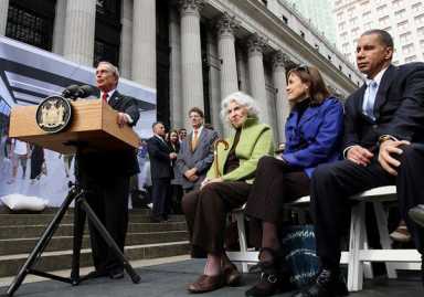 Pols break ground on Moynihan Station