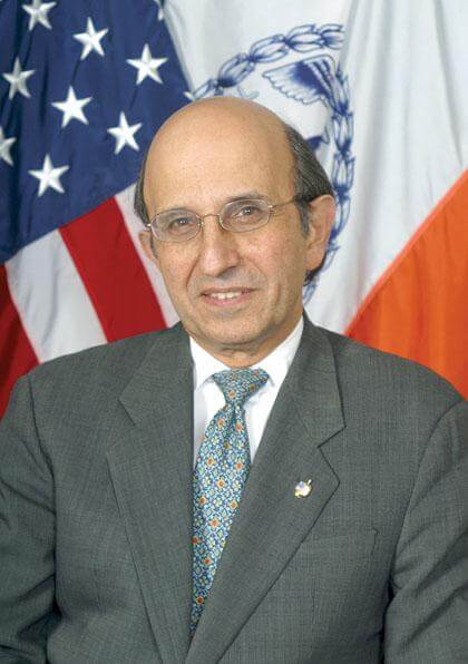 Magazine executive to replace Schools chancellor