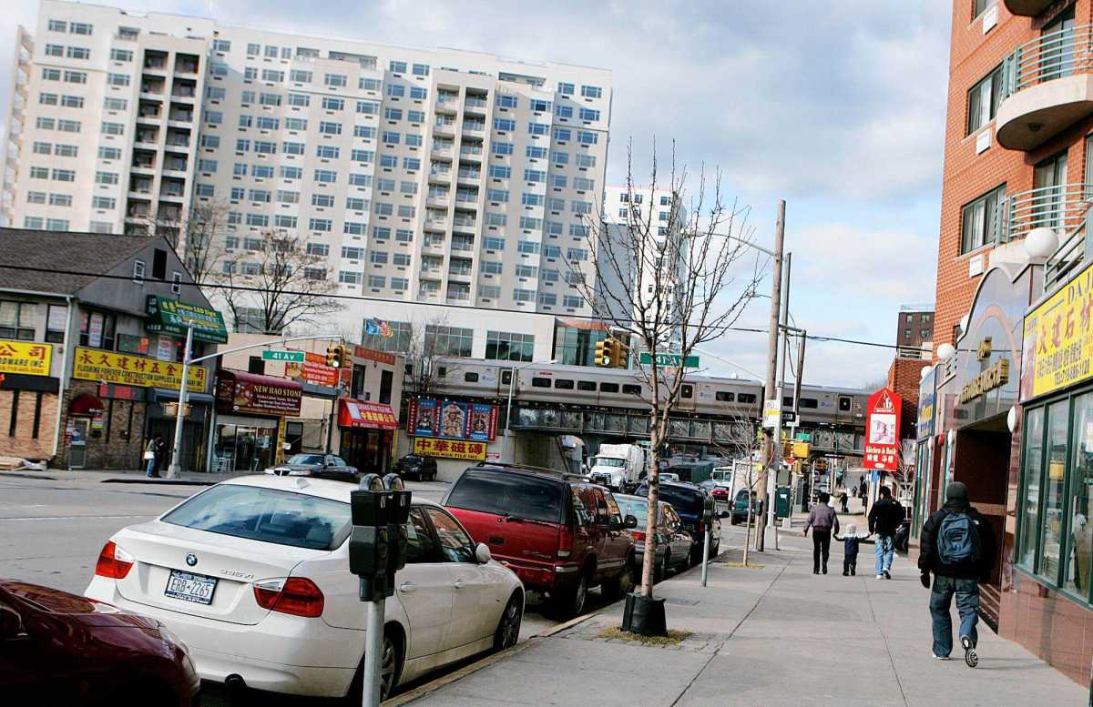 Bed Bath & Beyond, Old Navy open at Sky View Plaza