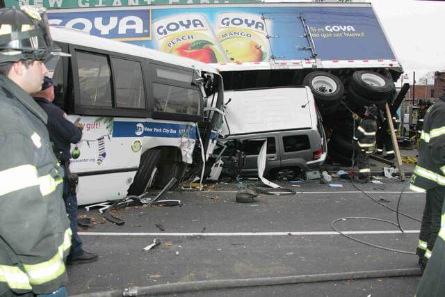 No major injuries as city bus slams into truck at supermarket