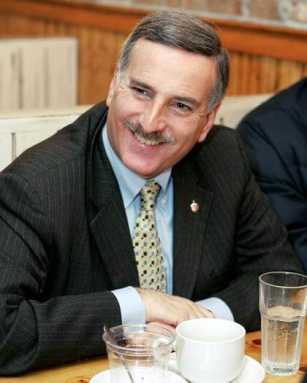 David Weprin gets Dem nod to run for Weiner seat