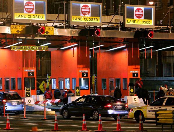 Queens Midtown Tunnel closing tube this weekend