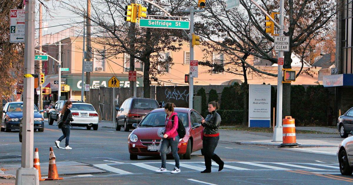 Forest Hills school gets a crossing guard, finally