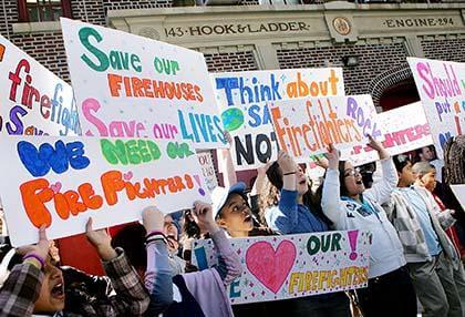 Pols decry plan to close Engine 294
