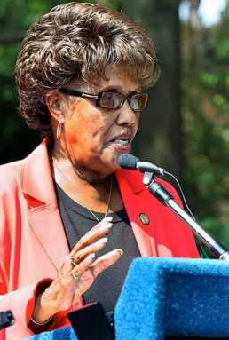 Atty. general investigating Sen. Huntley