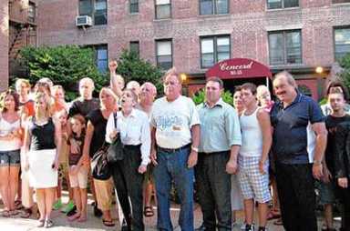 Woodhaven rally calls for crime crackdown