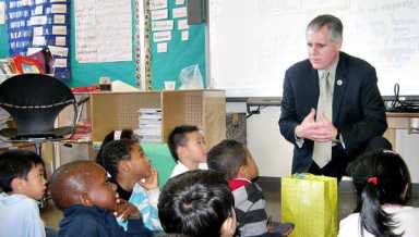 PS/IS 499 gets new tech lab from $200K Gennaro grant