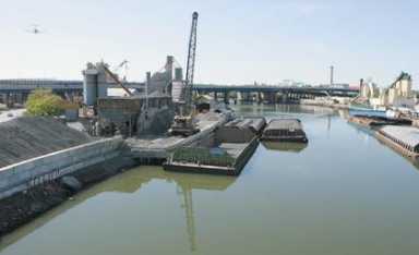 CB 7 members question plans to rezone part of waterfront