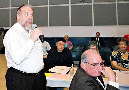 CB 8 nixes plan in zoning of lot for 2-story bldg
