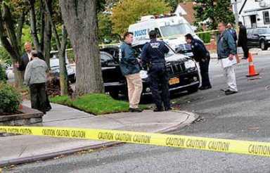 Man killed, woman injured in New Hyde Park car shooting