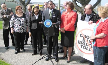 Rockaway drivers keep Cross Bay toll rebate