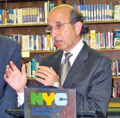 State Department of Education gives parents more input in New York City schools