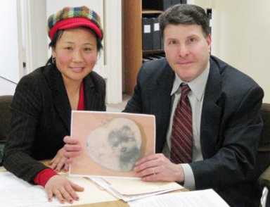 Weprin assists burglary victim