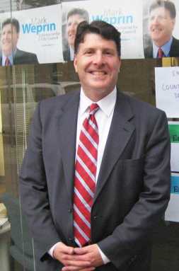 Weprin touts record in bid