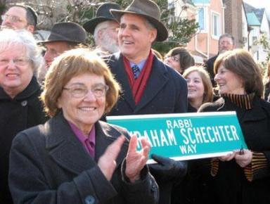 72nd Drive named for rabbi