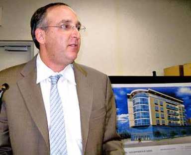 CB 7 approves Flushing biz rezone