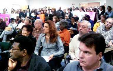 Flushing discusses Commons plan