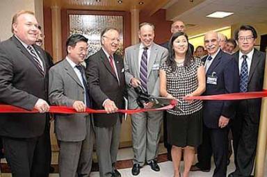 Flushing Hospital opens newly revamped lobby