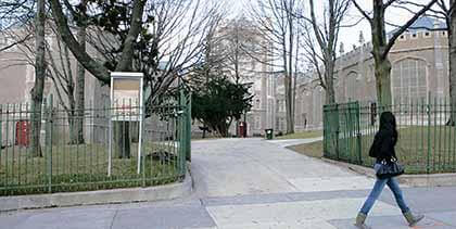 Flushing HS makes it off bad schools list