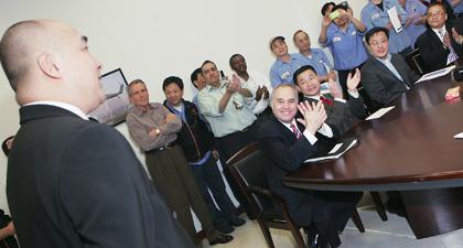 State and city comptrollers praise immigrant workers in Flushing