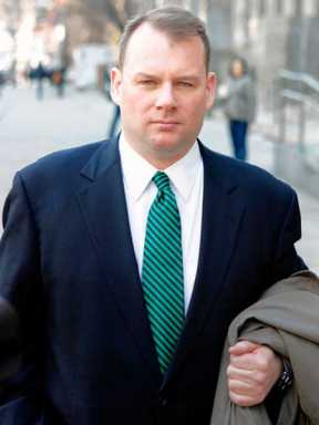 GOP operative guilty of bilking mayor