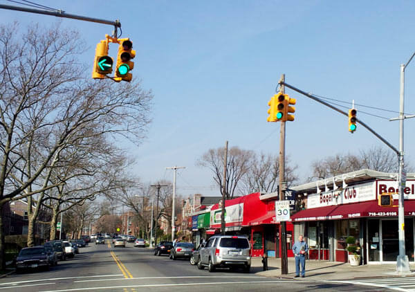 Bayside traffic light lowered after Halloran sounds off