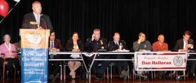 Halloran claims city’s mistreating his district at meet