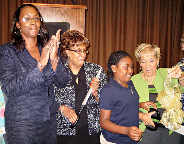 PS 48 students celebrate new school building