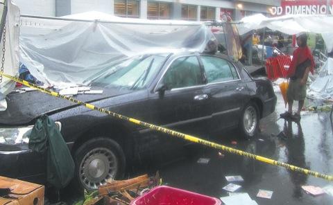 Livery cab crash hurts 13 people at Jackson Heights fair