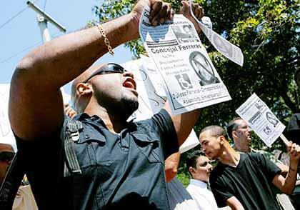 Ex-Ferreras aide sues for back pay
