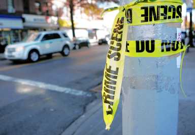 Cops hunt for suspects in Jax Heights attack