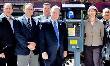 Jackson Heights gets Muni-Meters