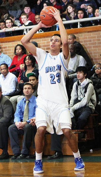 Sophomore guard takes Molloy lead