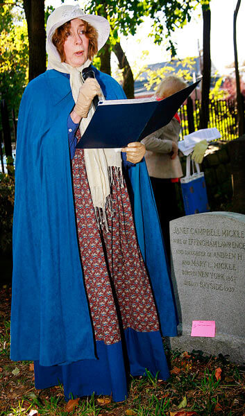 Lawrence Cemetery stages historical tour