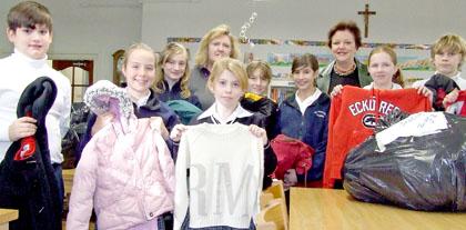 Students at Douglaston school donate to coat drive