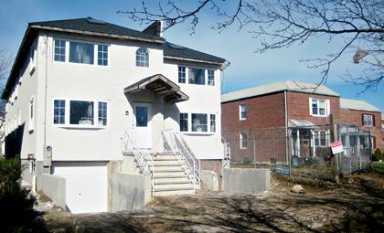 Bellerose homes need to be examined: Civics